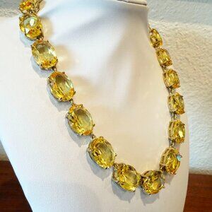 New in Box Heidi Daus The Devil Wears Oval Station Necklace - Citrine Color
